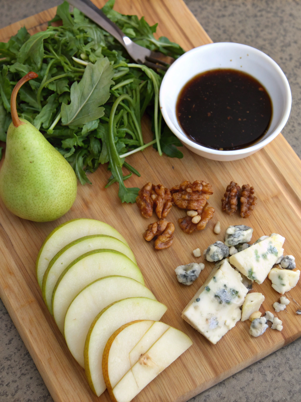 Pear and Gorgonzola Salad
